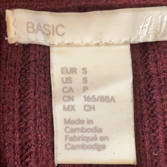 Burgundy cardigan/sweater - Picture 2 of 3